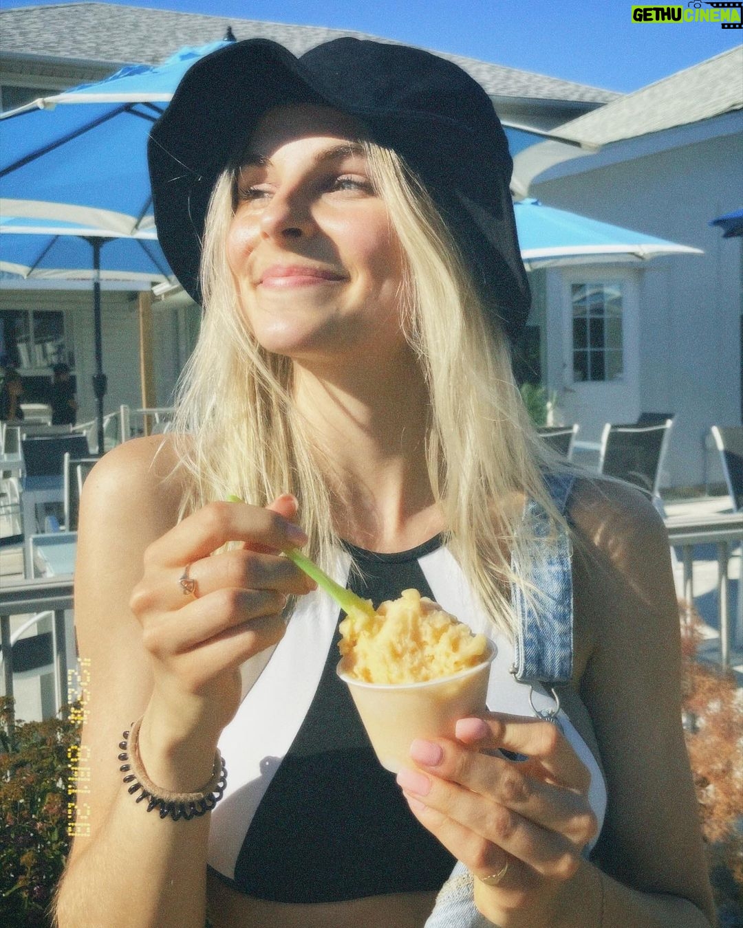 Alyssa Trask Instagram - Season 23 episode 1🎂🥂