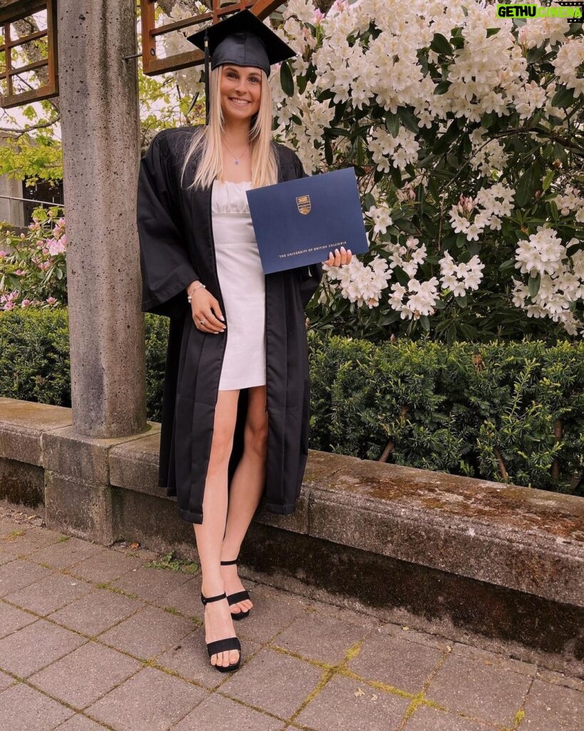 Alyssa Trask Instagram - The one where she graduates 🎓 Vancouver, British Columbia