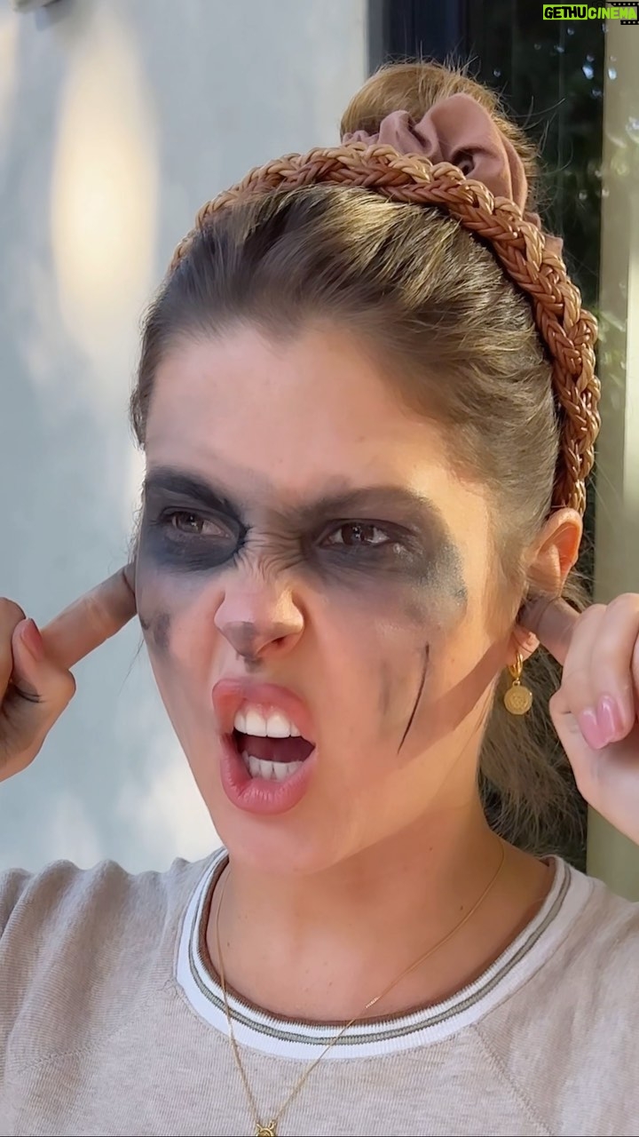 Amanda Cerny Instagram - When the weather is awesome but the pollen count is one million 🤧@kingbach #comedy #funny #meme #amandacerny
