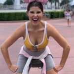Amanda Cerny Instagram - How to rent out Disney World for just you and your family? Go in August🔥🔥🔥🔥🥵☀️🔥🔥☠️ you’ll almost die of heat exhaustion but the memories will last a lifetime 🥰