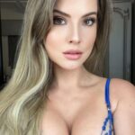 Amanda Cerny Instagram - Picking out my birthday suit for Sicily this weekend😜🍷🍷🍷🍷I hope to meet you! 🇮🇹Noi Non Potremo Avere Perfetta Vita Senza Amici🤌