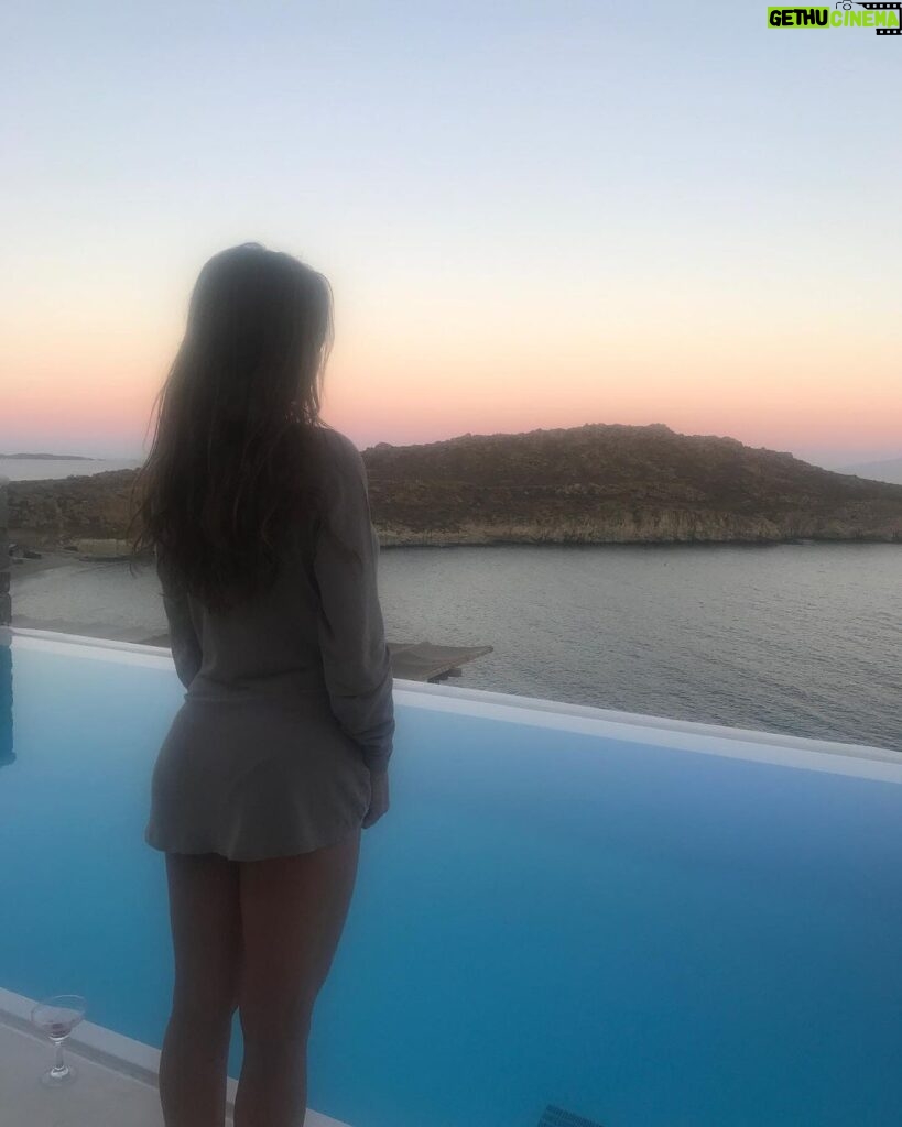 Amanda Cerny Instagram - I think we just got you pregnant 😂 😈 @johannesbartl Mykonos, Greece