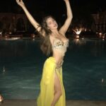 Amanda Cerny Instagram - Cool…My back hurts.