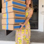 Amanda Cerny Instagram - Omg… where did all of these packages come from ?! 🤷🏻‍♀️😈 @johannesbartl @svengold