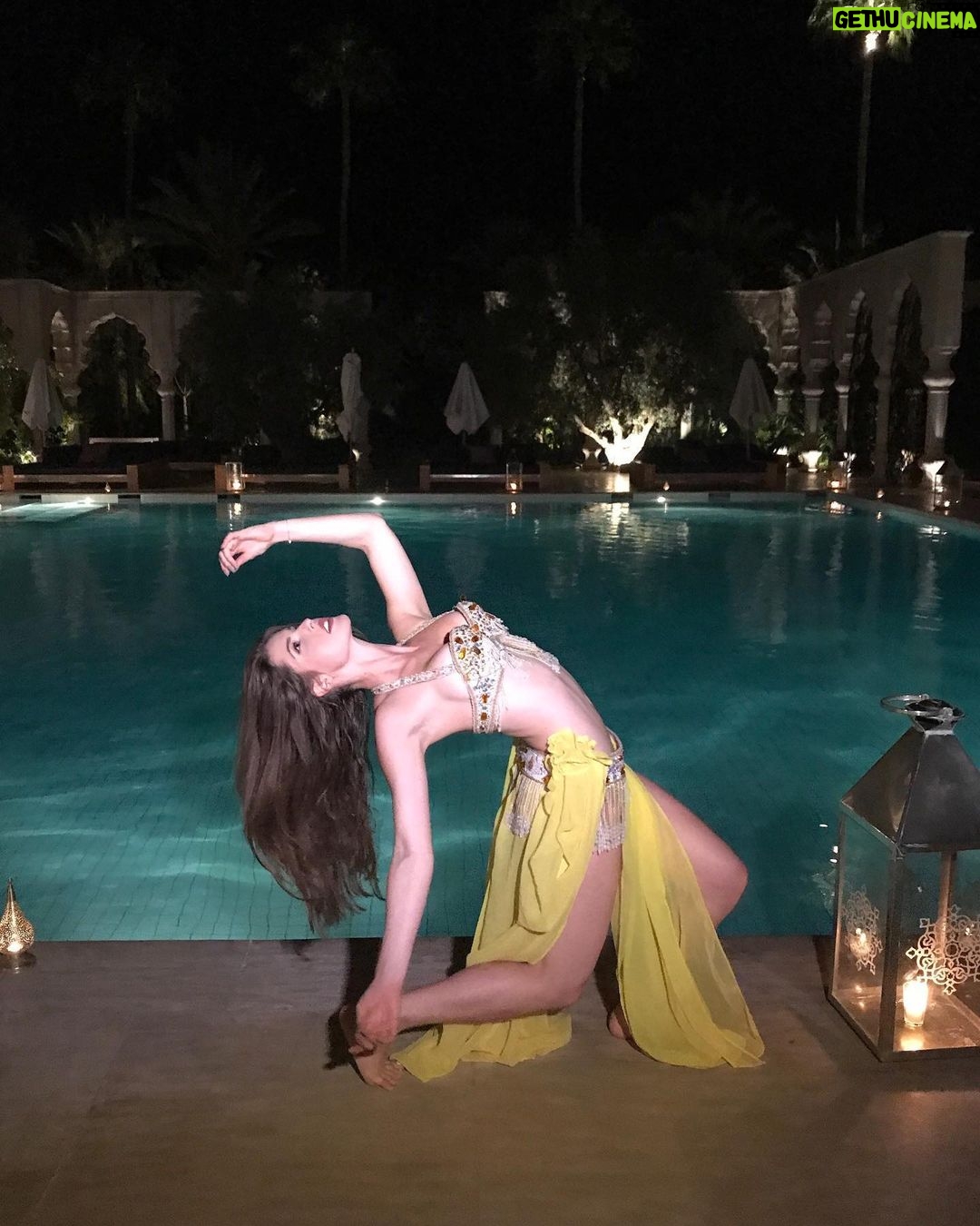 Amanda Cerny Instagram - Cool…My back hurts.