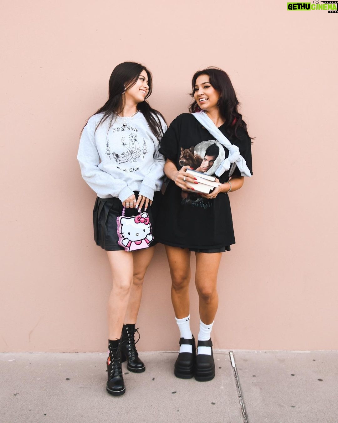Amber Midthunder Instagram - @ndngirlsbookclub X @teenvogue !!!!! Y’all I cannot tell you how proud I am to see something so beautiful coming to life. Supporting & creating space to empower the next generation is one of the most important things we can do. Can’t wait to see what else is up your sleeves @kinsalehues & grateful to be a small part of this epic girl power💖💖💖
