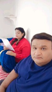 Ambika Ranjankar Instagram - Meri galti to batao #nirmalsoni #foryou #foryoupage #forfun #couplegoals #onscreencouple #husband #wife #instagramreels #funnyreels