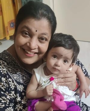 Ambika Ranjankar Instagram - Thanks a ton @aakshayranjankar and @tagtraumer_94 for visiting and getting along this bundle of joy Tanishka... The best Sunday of this year so far! 

#Instafam #Instagram #instaphoto #instapic #instalike #creators #creator #familytime #familypictures #sundayvibes #sunday #sundayfunday