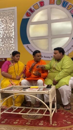 Ambika Ranjankar Instagram - Survival of the smartest 😎😎 

#nirmalsoni #foryou #foryoupage #forfun #comedy #comedyreels #fun #funreels #funny #funnyreels #funnycouple #onscreencouple #drhathi #bagha #komal #tmkoc #tarakmehtakaultachashma