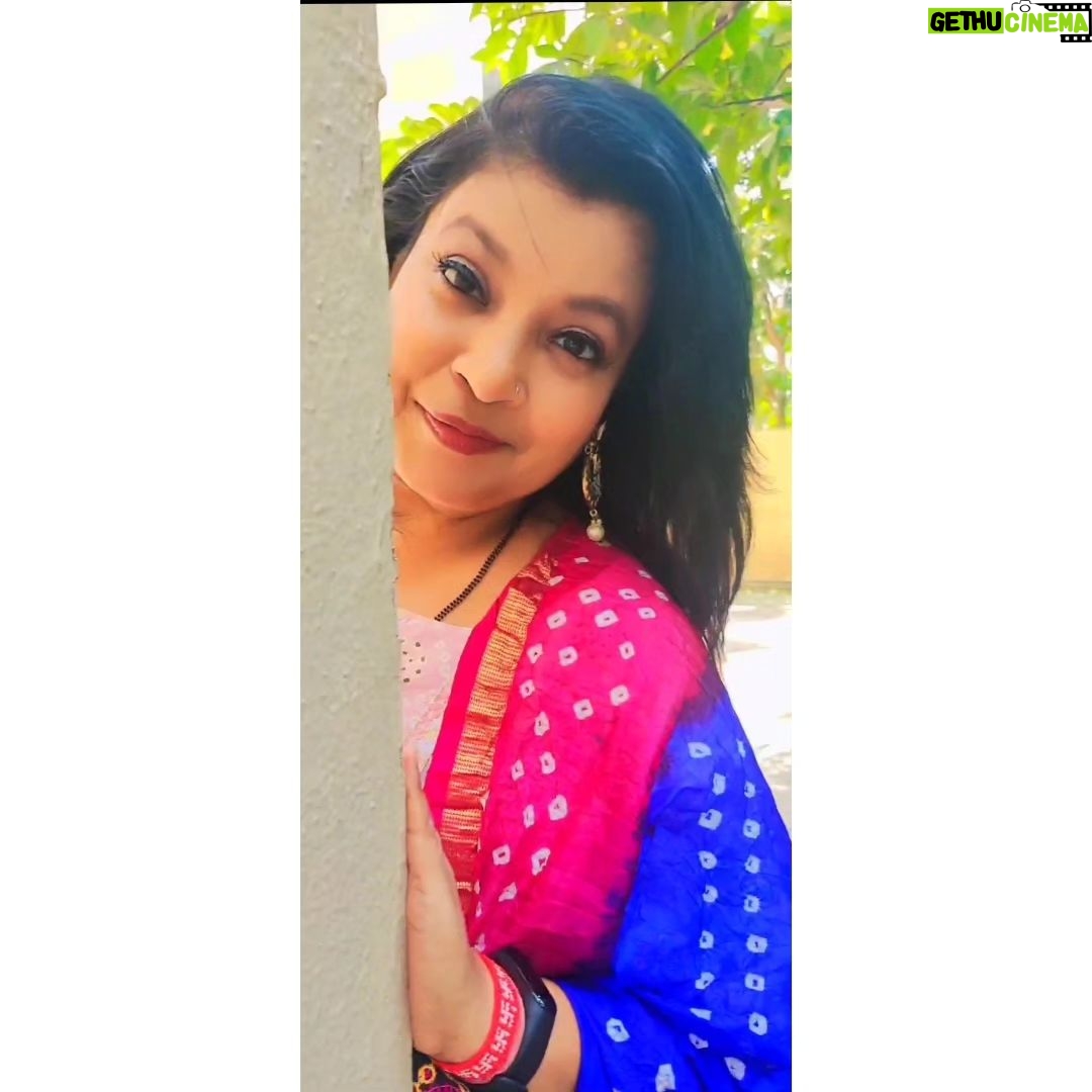 Ambika Ranjankar - 6.4K Likes - Soaked in the present I see a lot of peace and happiness ahead... Wishing you all lovely people the same and much more💕🌸
#creators #promo #celebrity #instagram #post #postoftheday #trending #trendingsongs #trendingreels #static #peace #peacefull