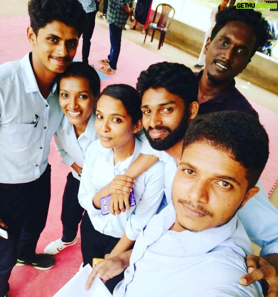 Ameer Vayalar Instagram - #friendstaekwondoacademy Fun tym after offctng @ pathanamthitta......wondrful momtnzz wit my frndzzzz.... #tkdkerala #ameervayalar