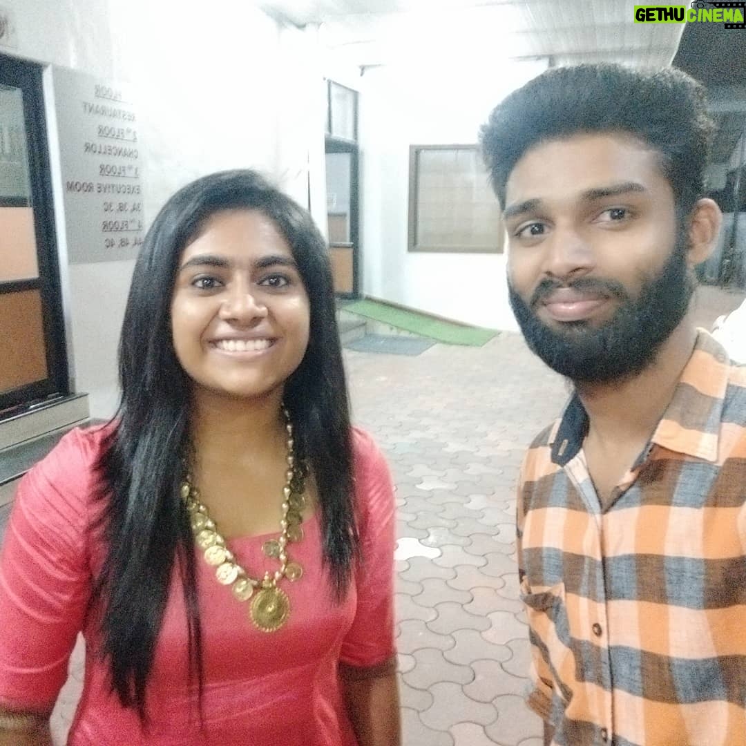 Ameer Vayalar Instagram - With actress @nimisha_sajayan #ameervayalar
