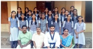 Ameer Vayalar Instagram - TAEKWONDO GIRLS BATCH @VRVM Govt HSS Vayalar #ameervayalar