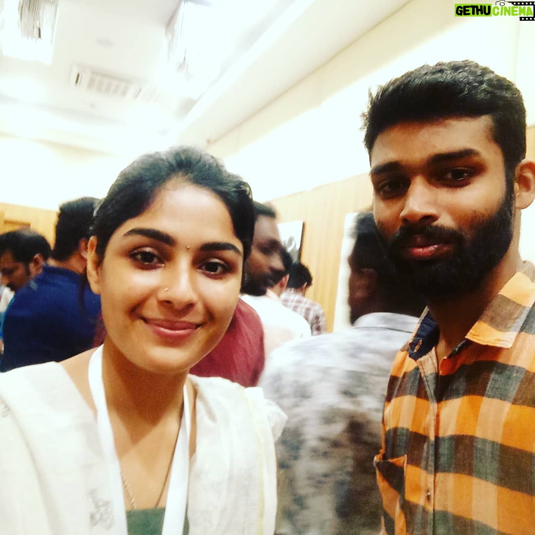 Ameer Vayalar Instagram - With actress #samyukthamenon_ @samyukthamenon_ #ameervayalar