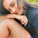 Amika Shail Instagram - Glitter of Winter ❄️☃️ . . . #Amikashail #winter #kolkata #kolkatavibes #nature #instagood #nomakeupmakeup