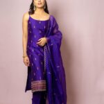Amritha Aiyer Instagram - Purple Hearts 💜 . Outfit by @pinkcitybysarika Jewellery by @kushalsfashionjewellery Styled by @shrushti_216