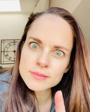 Amy Bailey Instagram - Hey lovebugs, if we met would you buy me a cup of coffee? ☕️

BECAUSE that’s all it takes to watch the hilarious new sitcom The Fosse Forest Ballet! I had the privilege to work with a crazy-talented cast and crew to create something to make you laugh AND to support live theatre in the process, as 💯 of the profits will go to @theatrestrust & @actingforothers .

Pease click the link in my bio and check it out. I promise I am extra ridiculous in this, playing a dance teacher named Caroline Shabitzki who favours top-knot buns and inappropriate stretching. 💃🏻

Aforementioned talented folks involved! 👇👇👇
@fosseballet @davidmmuscat @philipjoel87 @rackyplews @kerryellis79 @louise_dearman @olliesavile @zoebirkett @nuwanhugh @t0shee #fosseforestballet #theatre #funny