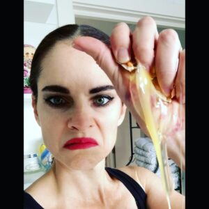 Amy Bailey Instagram - Serving humanity 💉 
...or something.

* inspired by one of my fave accounts @lookatthisrussian whom you should all immediately follow + it’s companion account @lookatthatamerican (because all’s fair in memes and war).