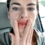 Amy Bailey Instagram - ⛔️⚠️ BEAUTY SECRETS REVEALED! 🔥 You guys I totally discovered a quick and easy way to get pillowy kissable lips on the go. I love this product so much I might just superglue it onto my face! Make sure you smash that comment and click on the subscribe and link thumbs up button below and subscribe to my comment link button!