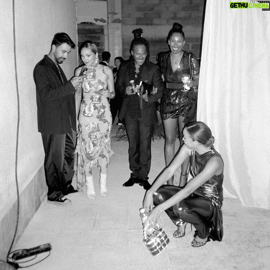Ana Sofia Martins Instagram - ⚫️ & ⚪️ @vogueportugal party 📸 @davidfonseca