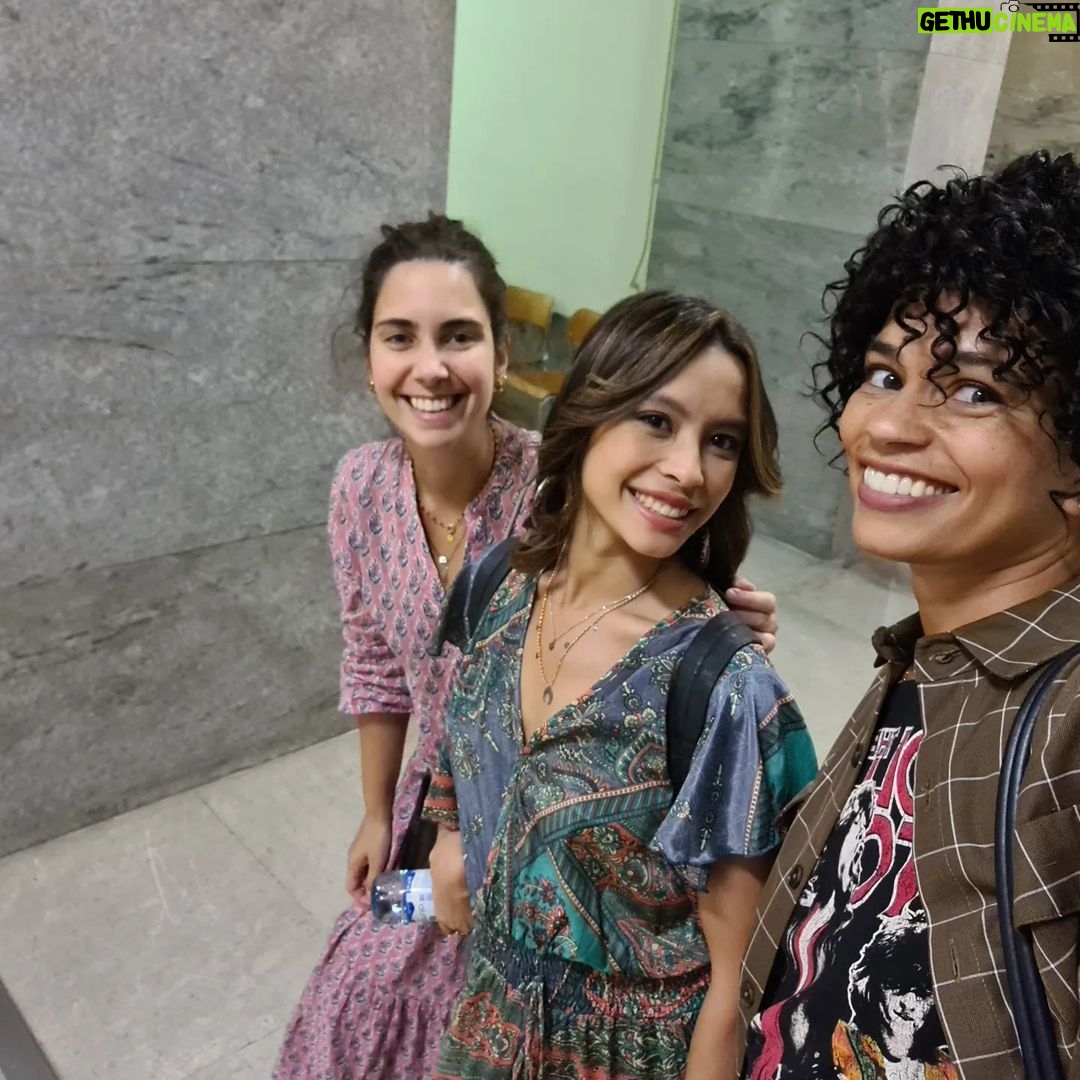 Ana Sofia Martins Instagram - - BEHIND THE SCENES - Não percam amanhã mais um episódio de "CODEX 632" na @rtppt & @rtpplay 📺 #behindthescenes #bts @spi.production