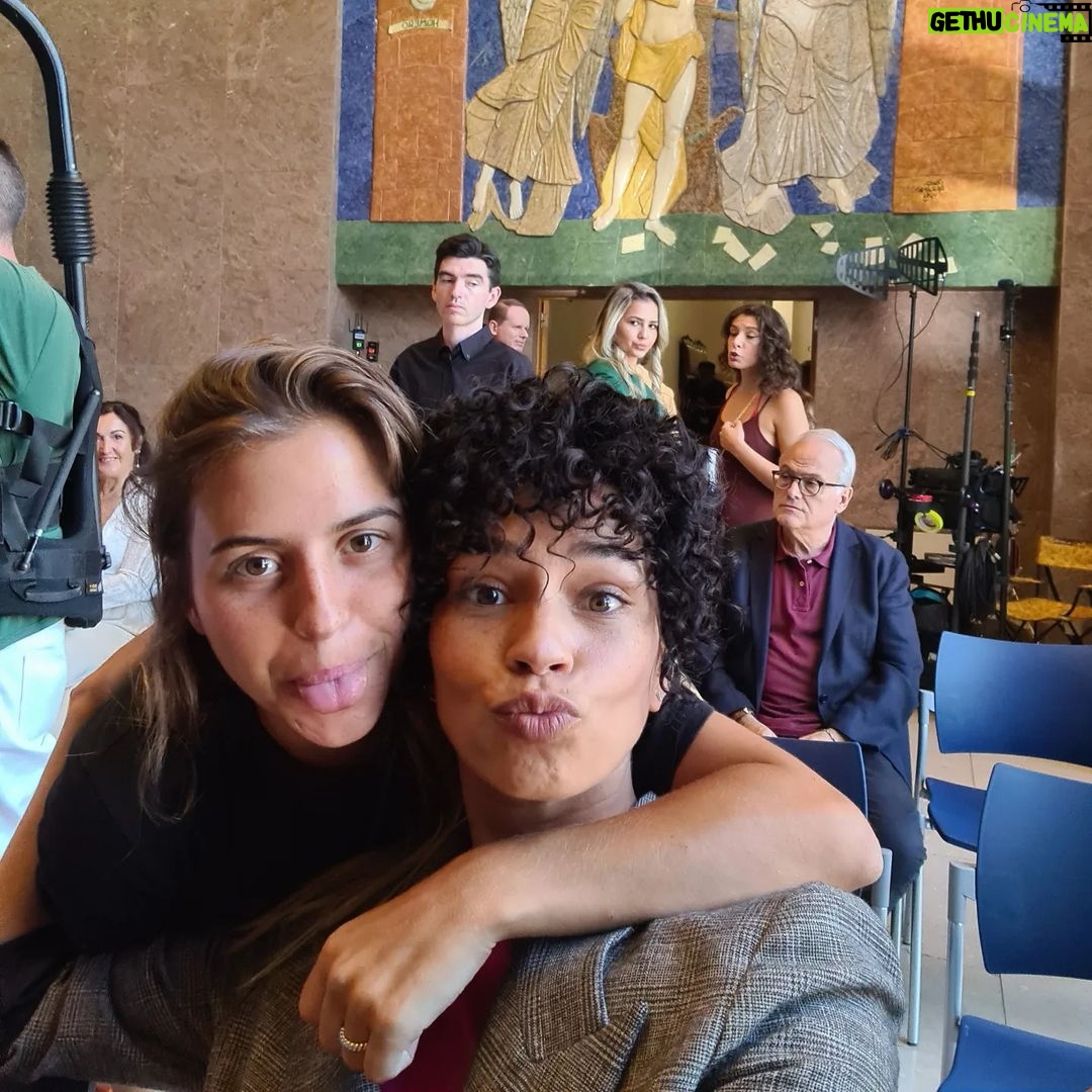 Ana Sofia Martins Instagram - - BEHIND THE SCENES - Não percam amanhã mais um episódio de "CODEX 632" na @rtppt & @rtpplay 📺 #behindthescenes #bts @spi.production