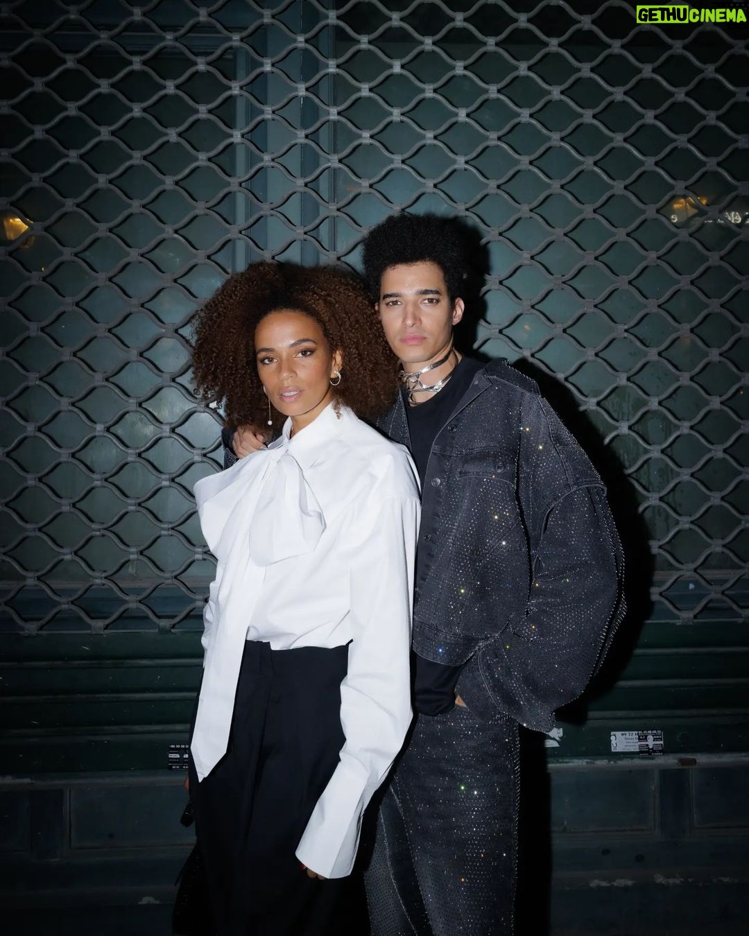 Ana Sofia Martins Instagram - In Paris for the presentation of @rabanne X @hm ✨️ Thank you for having me @amariaresende 🤍 📸 @pedroatgomes Wearing head-to-toe @hm studio 🎀 Make up: @alexandraleforestier_makeup Nails: Lorena @gi.coracao.beleza Club Silencio Paris
