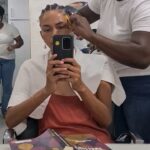 Ana Sofia Martins Instagram - 2023 Part IV - the videos 📹📱 1- Anestesia local (dentista) 2- #babyhair @afrobraids_official 3- A "córtire um ganda sonoro" com o Zéi 4- "Não m' abanes" 5- Roda no ar 6- Se eu não gostar de mim quem gostará? 7- Self tapping is hard , era o elevador do prédio que não parava, a campainha sempre a tocar, o texto que não saía 😂 8- a primeira vez que fui ao @finalmenteclublisboa 9- "Olhapákió!" (gatinho da Xu) 10- Convívio em casa da tia Fátima ❤️