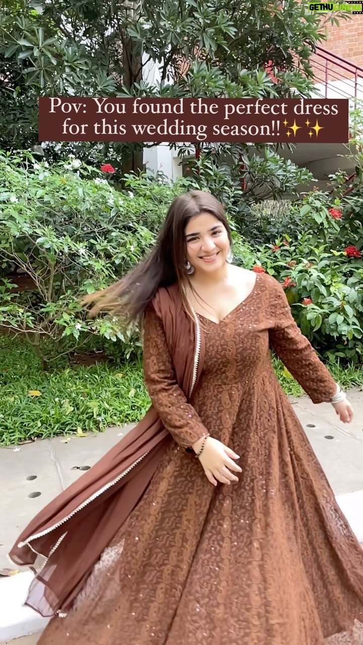 Ananya Agarwal Instagram - in love with how flowy this beautiful set from @calmna_ is!!!! makes me wanna keep twirling and twirling 🤎🤎
