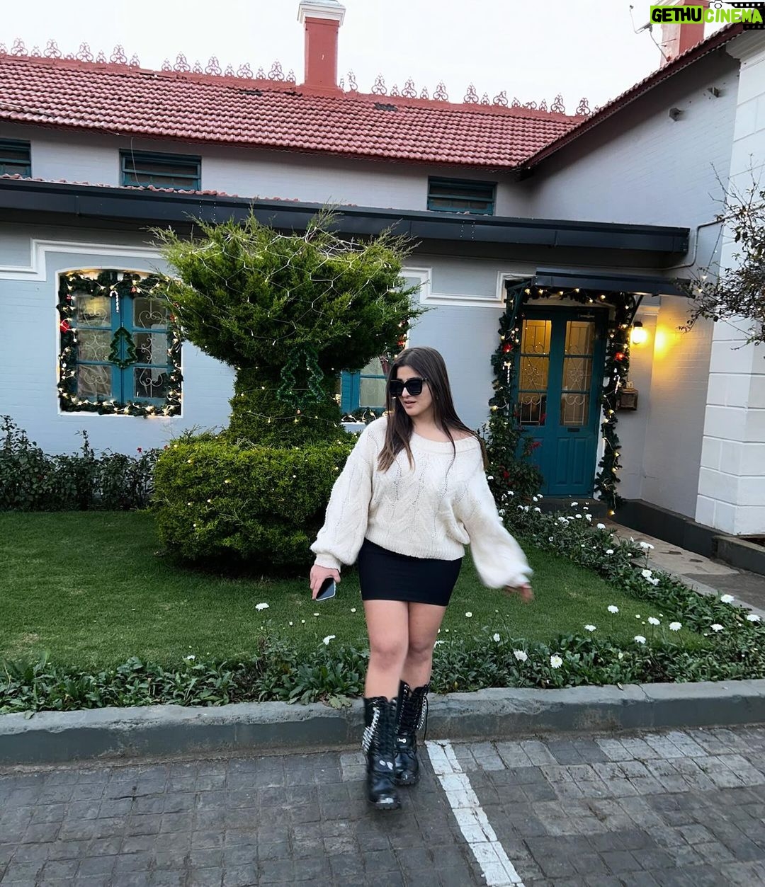 Ananya Agarwal Instagram - a new era of me🦋