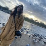 Ananya Panday Instagram - Happpy new year!!!! 🕺🏻🕺🏻 I know I’m slightly late but like Ahana said at the end of ‘Kho Gaye Hum Kahan’ - it was time for a reboot and a couple of resolutions 😁 every year we try to change ourselves but this year I hope you can be completely yourself ❤️❤️❤️❤️❤️ London