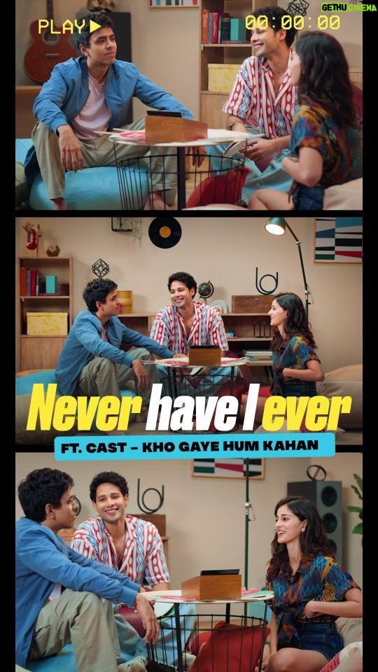 Ananya Panday Instagram - This ain't over a Koffee but confessions are steaming hot here 👀❤️ #KhoGayeHumKahan now streaming only on Netflix! #KhoGayeHumKahanOnNetflix @siddhantchaturvedi @ananyapanday @gouravadarsh @kalkikanmani @anyasinghofficial @arjunvarain.singh @zoieakhtar @reemakagti1 @ritesh_sid @faroutakhtar @angaddevsingh1 @kassimjagmagia @vishalrr @kartikshah14 @pravinkhairnar @sharicsequeira @tanaysatam @imanojchouhan @excelmovies @tigerbabyofficial @zeemusiccompany