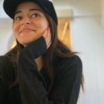 Ananya Panday Instagram - warmmmm n fuzzzzyyyyy 🐻 (giant sloths may be the coolest animals that existed ✌🏼) London