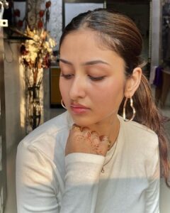 Anchal Sahu Instagram - Neutrals. 🤍🤍🫶🏻
