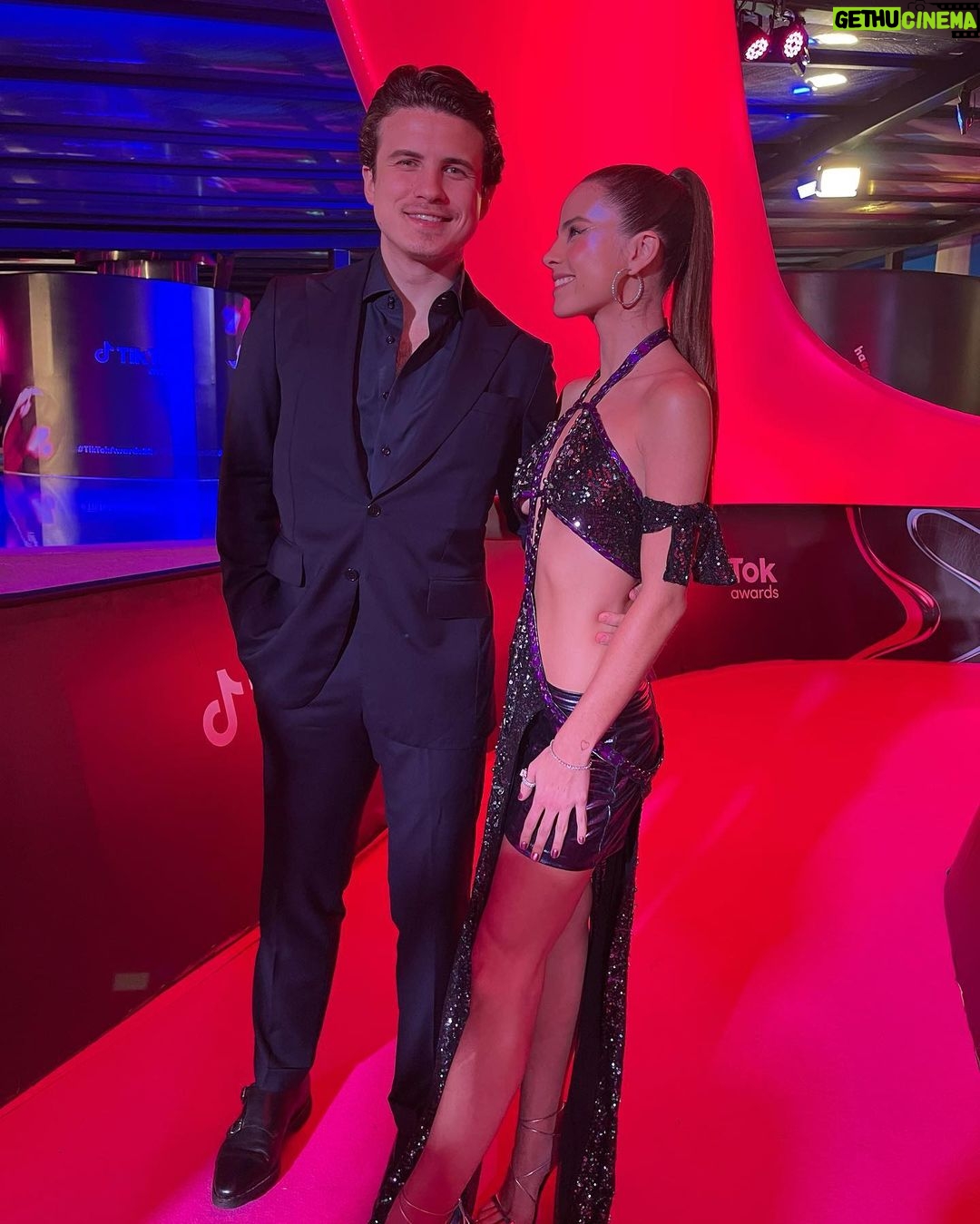 AndrΓ© Marinho Instagram - π²ππ #tiktokawards 2022 β sempre com a @giulia β€οΈππΌ