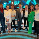 Andrea McLean Instagram - What a crazy 24 hours! Yesterday morning I was part of a panel discussion hosted by author and speaker @simonalexandero alongside @annakristinajones and @elizabethuviebinene It was an honour to be invited to speak and spend time with such impressive humans. Today I spent time with more impressive humans, this time in a TV studio in Glasgow filming The Weakest Link! It was a lot of fun, and at times quite stressful. I think I may be the first person to admit to having a “Brain Fart” on prime time television when asked why I went blank at one point. 🤦🏻‍♀️ It’ll be out in the Autumn- I may have just about recovered by then.
