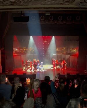 Andrea McLean Instagram - 4 things I did this week to fill my cup that had nothing to do with work:
1. I went to see we Will Rock You at the coliseum to support my friend @brendaedwardsglobal who as you can see was AWESOME! Surprise guest was #BrianMay - what a treat! It was an amazing night, not just the incredible show, but getting to spend time with our friends as well. Our goal of becoming more sociable is definitely happening! 
2. This week’s telly show is @appletv #Loot. It filled the gap left by #tedlasso (I loved that show SO MUCH) as it is another series with heart and soul. I love #mayarudolf @mjrodriguez7 #natfaxton in fact everyone in it and can’t wait for the next series!
3. Sunbathed in the garden- thank you @thebodycampofficial for the handy hat. 🧢 
4. Then we had more friends round for sundowners. @nickfeeneycoach makes the BEST espresso martinis and rum punch.
#fact #4things