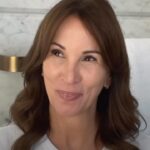 Andrea McLean Instagram - For me, feeling skin confident means looking after what I’ve got. That’s why partnering with @cliniqueuk and being one of the first to test out their NEW Smart Clinical Repair Lifting Face + Neck cream was such a privilege. Since testing the Smart range, this is a super simple routine that I have been loving. Easy products, great ingredients and safe for sensitive skin, what’s not to love!! 🙌 You can shop this new Smart moisturiser and all the products in the range on Clinique.co.uk or at your local counter. #Cliniqueuk #AD