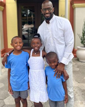 Andrew Gillum Instagram - Hangin with my lil squad. ❤️🙏🏾