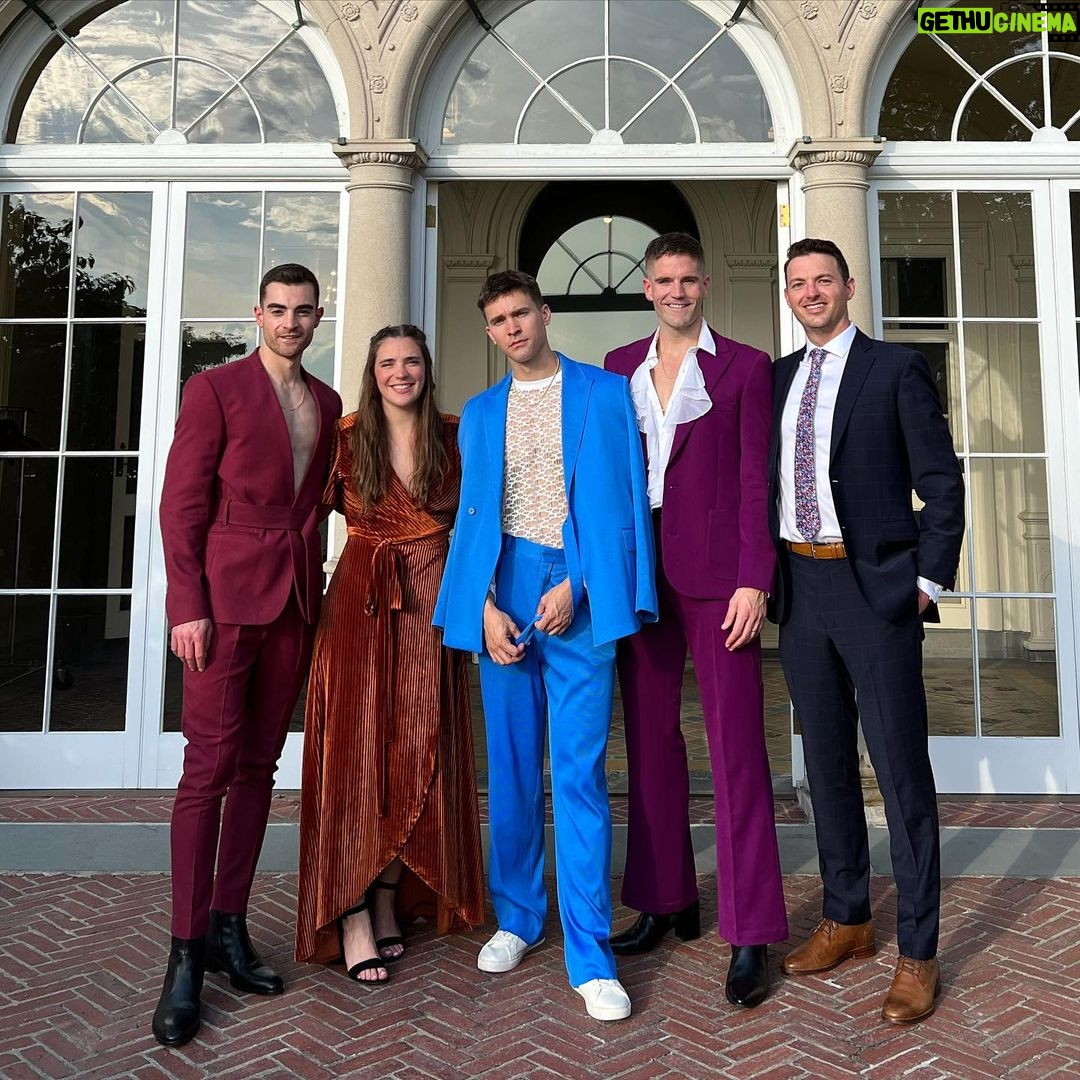 Andrew Neighbors Instagram - An absolutely beautiful celebration of two of the best people I know. Congratulations @doctor.ricci and @connor.hansen 😍 Blithewold Mansion, Gardens and Arboretum