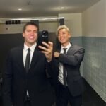 Andrew Neighbors Instagram – Lol 2 for 1 special. Awesome idea to have a wedding at the aquarium! Seattle Aquarium
