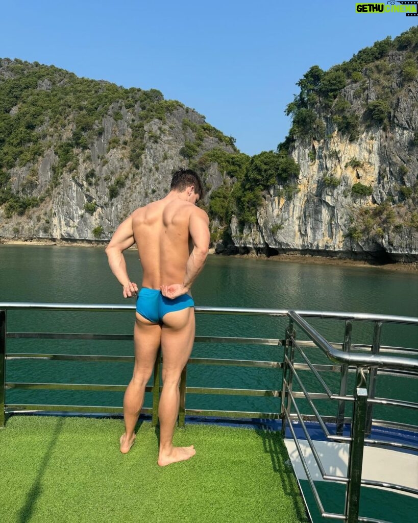 Andrew Neighbors Instagram - Okay I’m going to bed now goodnight Halong Bay Vietnam