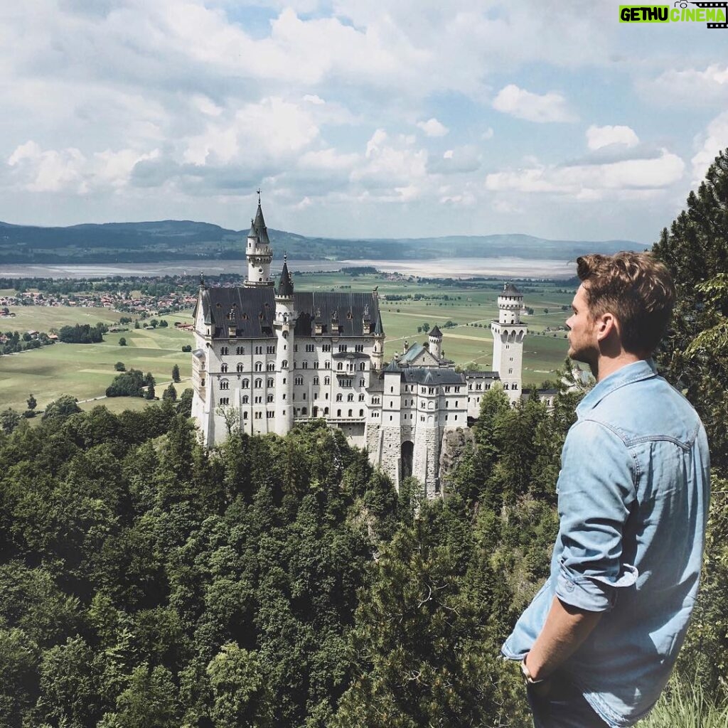 Andrey Polyanin Instagram - Neuschwanstein Castle
