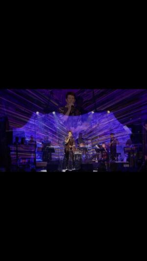 Andy Karl Instagram - I’m here and I’m fine, and hey UK, I’ll be seeing you (again) for the first time (again) in a few months when Groundhog Day returns to the West End! 🎭
.
.
@michaelhullnyc 🎥 @sonyhall 🙌🏻
.
.
.
@timminchin @oldvictheatre @stevenjamail @getfitwithnik @themarissarosen @timothyonline @jeremyyaddaw @subqmusic @rootsandgroovesmusic @judykang @domenicrigazzi 
.
.
.
.
#legallybound #concert #concertlife #sonyhall #soldout #soldoutshow #seeingyou #groundhogdaymusical #legallyboundband