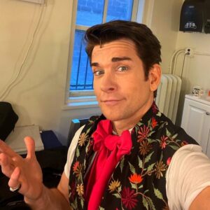 Andy Karl Instagram - Back in the Woods until Friday 12/2! #groundhogdayinthewoods #groundhogday #intothewoods #punxatauneyphilsays #onemoreweekofwoods