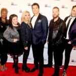 Andy Karl Instagram - Just a few more pics from the @onlymakebelievenyc gala courtesy of the one & only Bruce Glikas 📸 @bruglikas @broadwaybruce_ @officialbroadwayworld 🎉‼️ Thanks again for having us‼️🎤 ❌❌ @lisagoldbergpr . . Legally Bound babes & MD extraordinaire : @getfitwithnik @themarissarosen @timothyonline @stevenjamail . . #DesMcAnuff @alicialquarles @beltingbons ⭐️⭐️⭐️ . . #onlymakebelieve #nyc #gala #bts #glikaslegendary #legallybound #legallyblonde #redcarpet #inperson #togetherforever #closingact