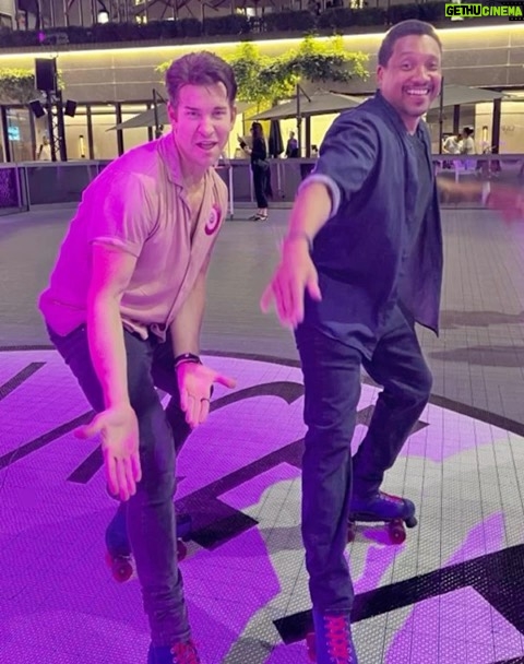Andy Karl Instagram - Last night was absolutely the most fun event of 2023 thus far‼️‼️ We were all SOO happy to join our Sis @therealtaylordayne for the “Wacoal kicks off Breast Cancer Awareness Month” with an ‘80s-inspired roller skating party celebrating the Fall 2023 Fit for the Cure® program benefiting Susan G. Komen® HOSTED BY POP ICON AND FIT FOR THE CURE® SPOKESPERSON TAYLOR DAYNE🤩⭐️❌🎤 @wacoalamerica Sometimes you just have to skate it out and have a great time with phenomenal friends for an incredible cause‼️‼️ @andy_karl @khalilkain @tomlamendola & I are all “skater kids” from back in the day so this was an event seemingly “taylor made” for us #seewhatididthere 😜‼️ Thank you dearest 💖💖 Taylor & @jmigspr for having us‼️‼️‼️ We LOVED EVERY SECOND‼️ . . . @eliselyon_art @prettyconnected @joshymcb #family we missed you @ericxwest ⭐️ Glam: @kylebrincefield @studmuffinnyc for @patriciafield @normakamali @jaegatzby @ritahazan @jeromelordet . . . #skateforacause #nyc #rockefellercenter #couplesskate #andykarl #khalilkain #raheemandrocky 😜 #legallybound #legallyblonde #brunomars #skate #susangkomen #wacoal