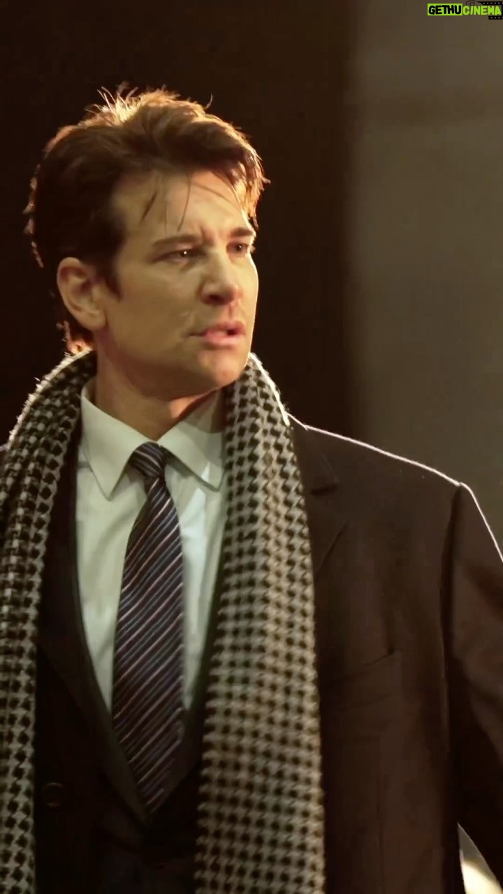 Andy Karl Instagram - Repost: @oldvictheatre: This week we’ve been soaking up the fun in the #OVGroundhogDay rehearsal room as the cast get ready for their first performance next week. See it for yourself with best availability from 09 Jun . . Full Groundhog Day cast are: @andy_karl as Phil Connors @jasmincolangelo as Swing/Puppetry Captain @kelly_ewins as Swing/Dance Captain @kamillagracefernandes as Ensemble (Debbie) @aimeelynfisher as Ensemble (Joelle) @zack___guest as Swing @nickhayesuk as Ensemble (Ralph) @itsashleeirish as Ensemble (Larry) @jaxhughes1903 as Ensemble (Piano Teacher) @chrisjenko as Ensemble (Gus) @andrewlangtree as Ensemble (Ned Ryerson) @billylukenevers as Ensemble (Fred) @evenorrissss as Ensemble (Nancy) Mark Pearce as Ensemble (Sheriff) @bilbobenny as Ensemble (Buster) @tanishalspring as Rita Hanson @duronestokes as Ensemble (Deputy) @alexmichaelstoll as Ensemble (Billy) @jezunwin as Ensemble (Jenson) Annie Wensak as Ensemble (Mrs Lancaster) Matthew Whennell-Clark as Swing/Assistant Dance Captain . . And our creative team: Director Matthew Warchus Book @dannyroohoohoo Music & lyrics @timminchin Choreography @geelizzi Set and Costume Rob Howell Orchestration, Additional Music and Musical Supervision Christopher Nightingale Lighting @ihugh Sound Simon Baker Illusions @kievepaul Video and Animation @andrzejgoulding Additional Movement @finncaldwell1976 Casting @willburtongbc Musical Direction @alanjberry79 Voice Charlie Hughes-D’Aeth Dialect Penny Dyer Associate Directors @paulwarwickgriffin and @nikashton Assistant Director @natgilhome Associate Choreography @helensiveter Associate Set @bec_chip and @mhrouse Associate Costume @zoethomaswebb Hair, Wigs and Make-Up Campbell Young Associates Prop Supervision @marcushallprops Assistant Musical Supervisor @jdh_ Associate Lighting @feeling_hirsty Associate Sound @_jayjones24 . . #musicaltheatre #musicalslondon #musicals #groundhogday #timminchin #andykarl #theatre #londontheatre