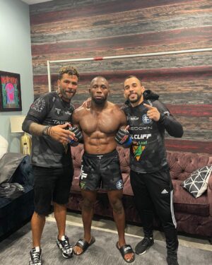 Ange Loosa Instagram - 🥷🏿🥷🏿🥷🏿
@ssorianomma @coachgjones @marques_165 ❤️ 

@sanfordmma @garmaguard @killcliff @victoryleaf @dietter_navarro_202020_  @sidewalkchefkitchen @takedown-shop @dr.hiroperera  @dougkalman #marchmadness @randelaleman @jamiegall22 @magllc @xmma.tv