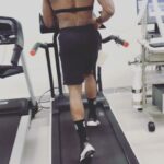 Ange Loosa Instagram - Back in the lab 🧬🔬🧪🏋🏿‍♂️ We’re leveling up again with @drcpeacock @vmekhail @nsuhhp @sanfordmma @virusintl #ManDown #LastNinja #243 #UFC Nova Southeastern University